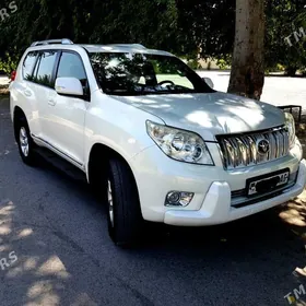 Toyota Land Cruiser Prado 2011
