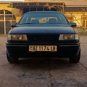 Opel Vectra 1992