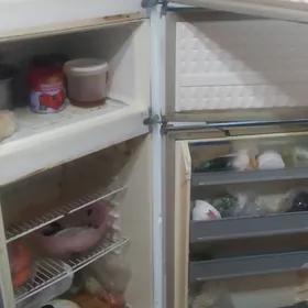 Holodilnik// Холодильник