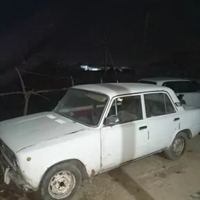 Lada 2104 1984