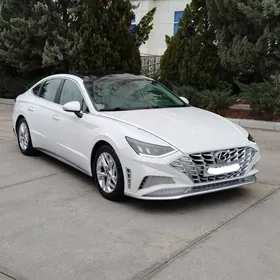Hyundai Sonata 2021