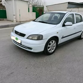 Opel Astra 2003