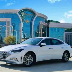Hyundai Sonata 2022