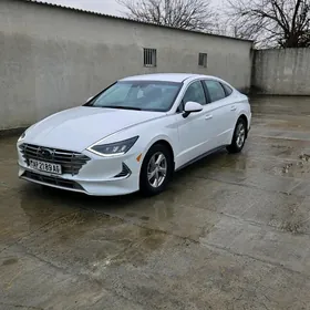 Hyundai Sonata 2022