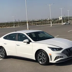 Hyundai Sonata 2020