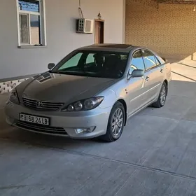 Toyota Camry 2004