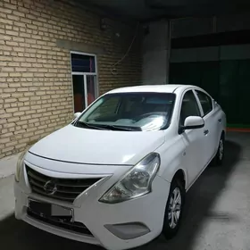 Nissan Sunny 2014