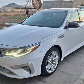 Kia Optima 2020