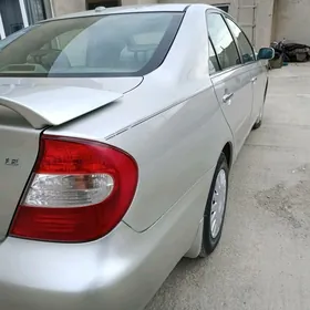 Toyota Camry 2004