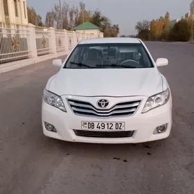 Toyota Camry 2011