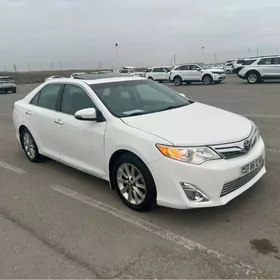 Toyota Camry 2012