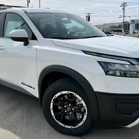 Nissan Pathfinder 2023