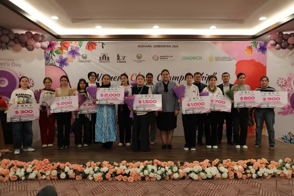 Туркменские шахматистки заняли призовые места на турнире в Бухаре