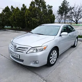Toyota Camry 2010
