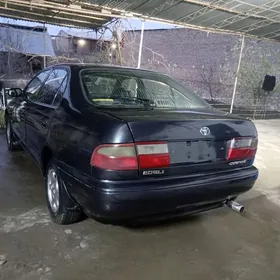 Toyota Corona 1995