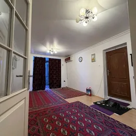 Satlyk 4 komnat Hitrowka