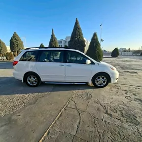 Toyota Sienna 2009