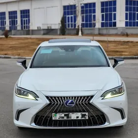 Lexus ES 350 2021