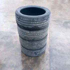 235 40 18 komplekit taze 24