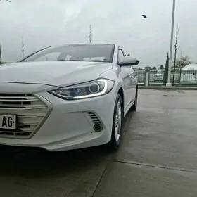 Hyundai Elantra 2018