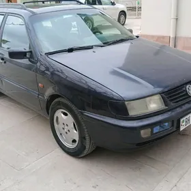 Volkswagen Passat 1995