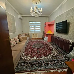 2 КОМ ДЖАЙ ГАГАРИН 1 ЭТАЖ