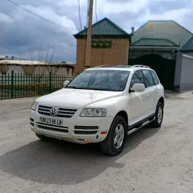 Volkswagen Touareg 2004