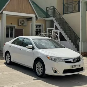 Toyota Camry 2013
