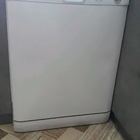 Посуда мойка