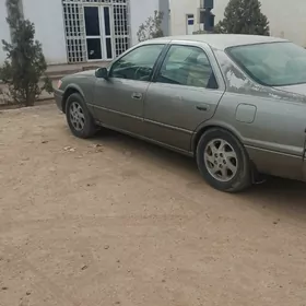 Toyota Camry 1997