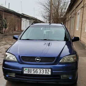 Opel Astra 2000