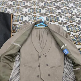 Penjek (Kastyum bakak)