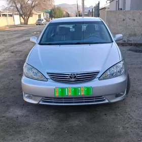 Toyota Camry 2005