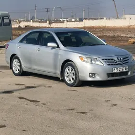 Toyota Camry 2010
