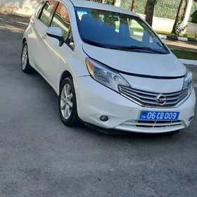 Nissan Versa 2014