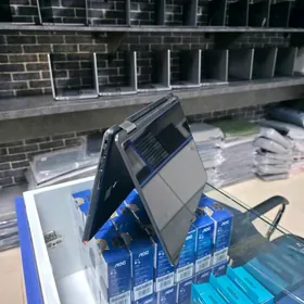 Lenovo yoga L13 i5 11gen