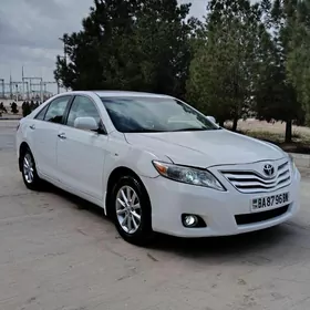Toyota Camry 2010