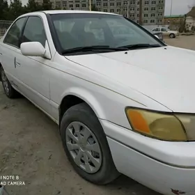 Toyota Camry 1998