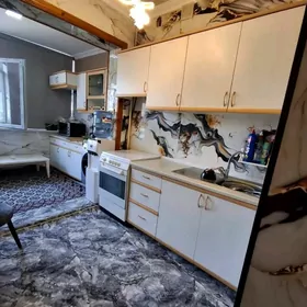 КЕМИНЕ ТАЧМУРАДОВА