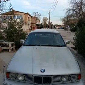 BMW 525 1990