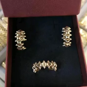 Gyzyl gulakhalka yüzük