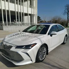 Toyota Avalon 2020