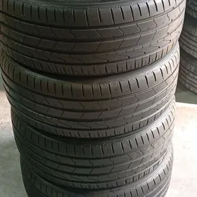 235 45 18 Hankook 23Ý