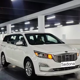 Kia Sedona 2021