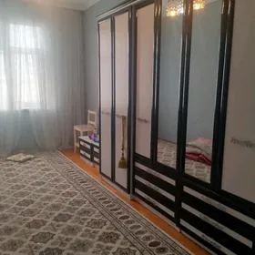 Gurtly 3etaž 2komnat liftli