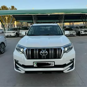 Toyota Land Cruiser Prado 2023