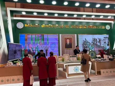 ВУЗ промышленников и предпринимателей дебютировал на выставке частного сектора