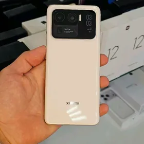 Xiaomi 11 Ultra