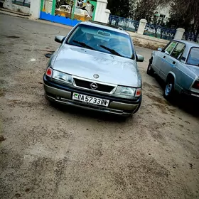 Opel Vectra 1988