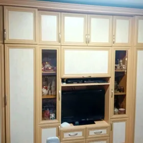 kuhunyi garnatur ,Mebel .